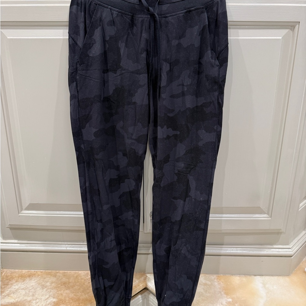Lululemon Athletica Black Camouflage Joggers